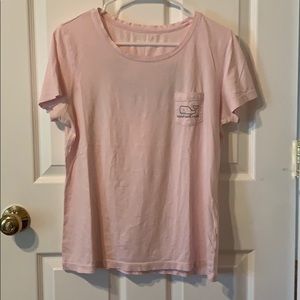 Light pink Vineyard Vines tee